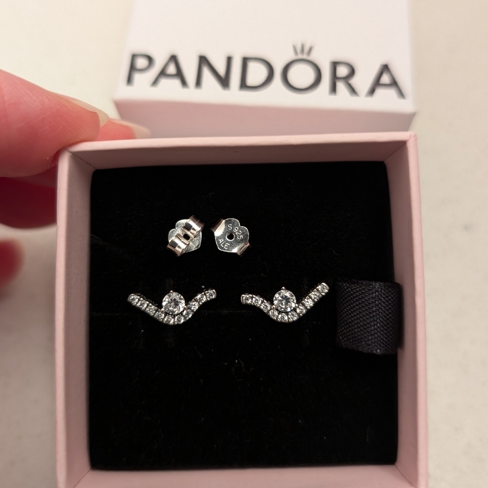 Pandora wave stud earrings - Picture 3 of 4